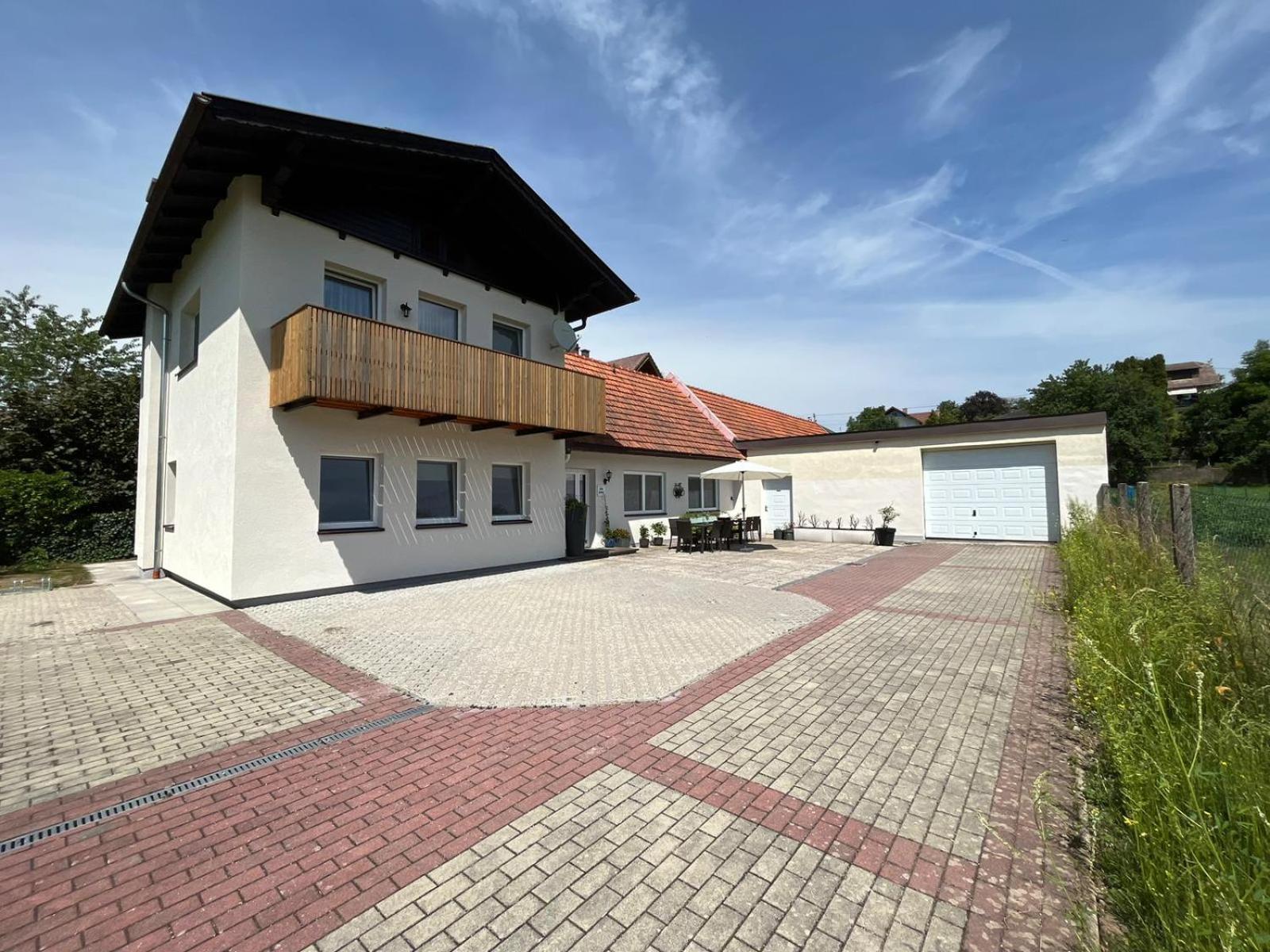 Apartment Danner Familien-ferienwohnungen Am Attersee *