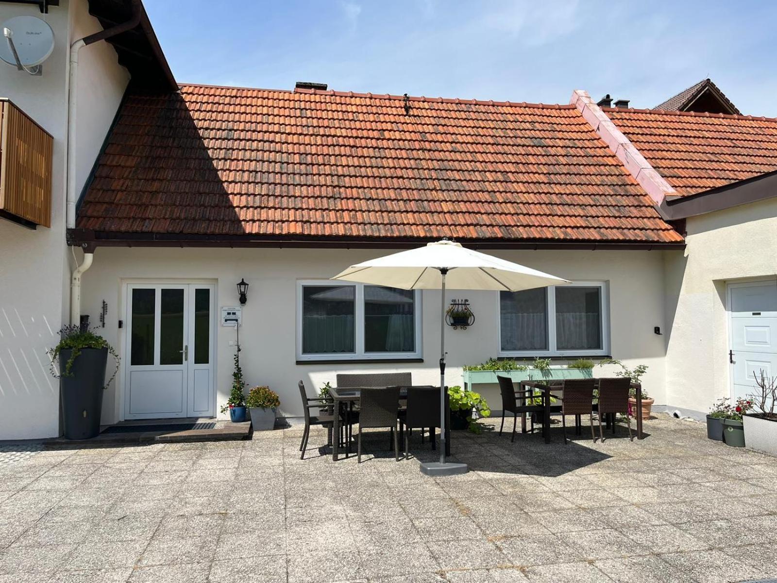 Danner Familien-ferienwohnungen Am Attersee Apartment