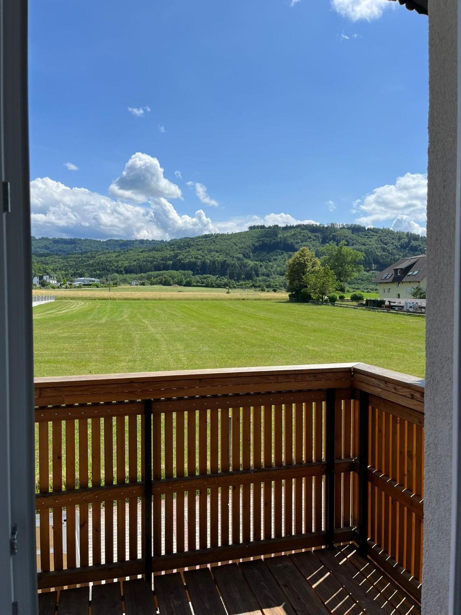 Danner Familien-ferienwohnungen Am Attersee Schoerfling